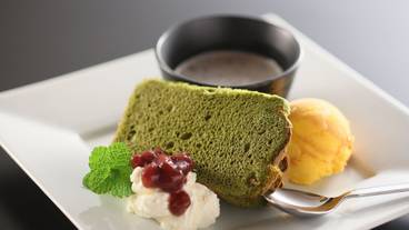 食事・飲み物 / 9