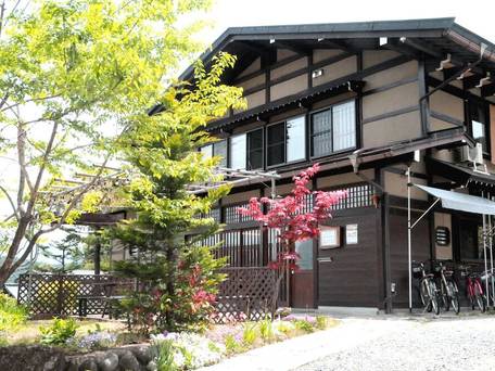 桜ゲストハウス / 1