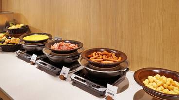 朝食ビュッフェ / 9