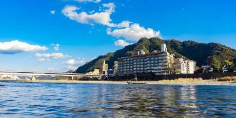 長良川温泉 十八楼