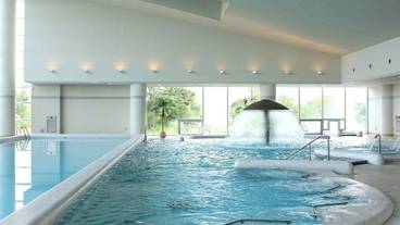 屋内スパ浴槽 / 4