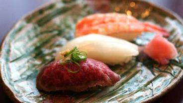 食事・飲み物 / 1