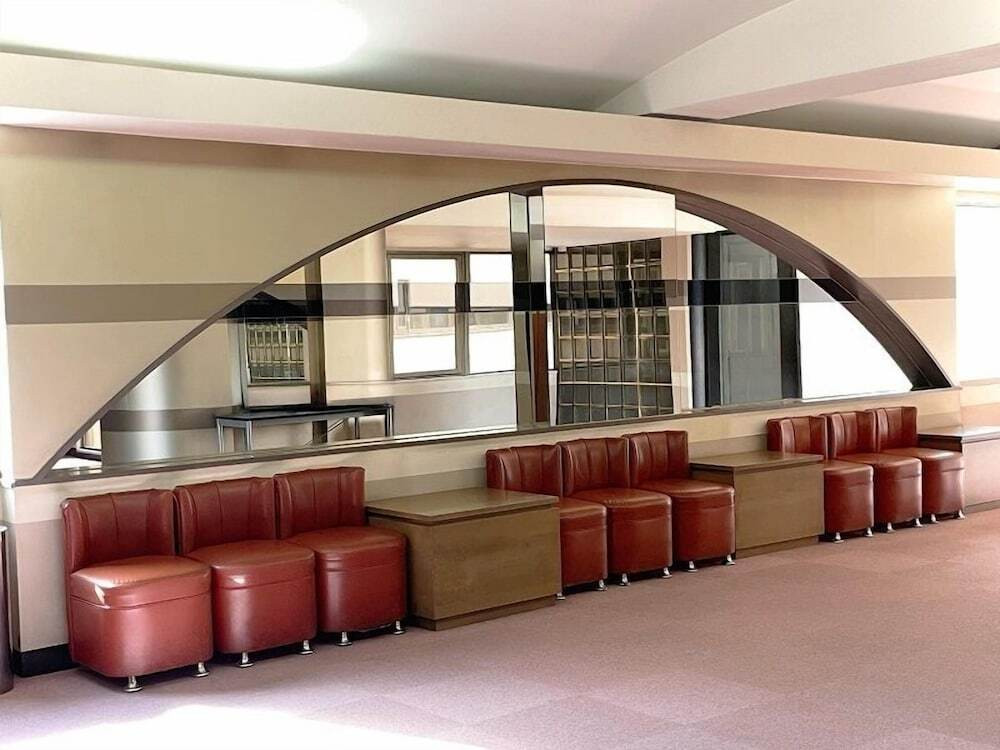 フロント