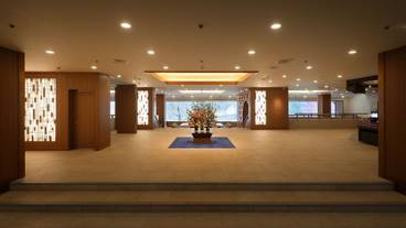 エントランス / 1