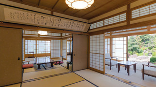 貴賓室 (1階庭園側, 禁煙)