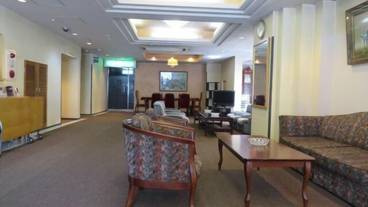 ロビー応接スペース / 3