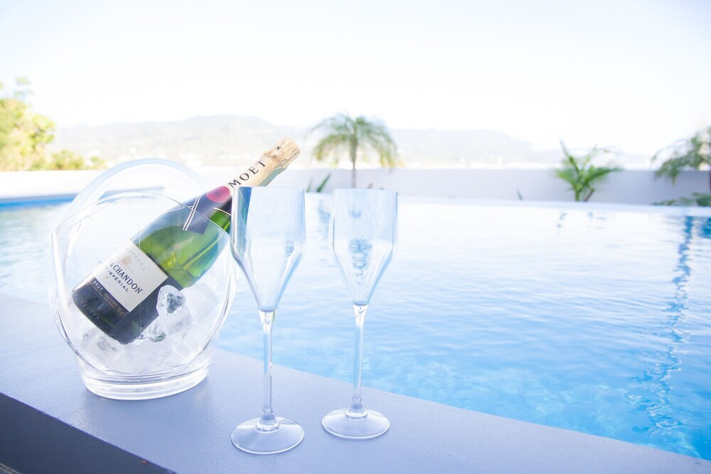 シャンパン サービス