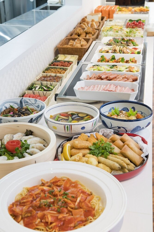 朝食ビュッフェ