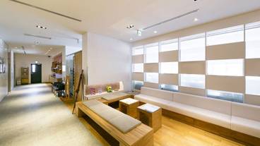 ロビー応接スペース / 5