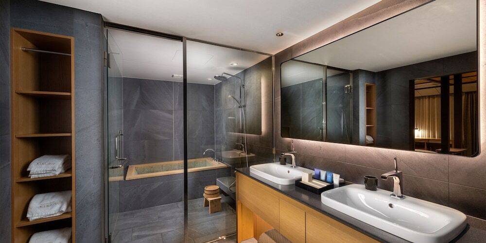 バスルーム② / 2