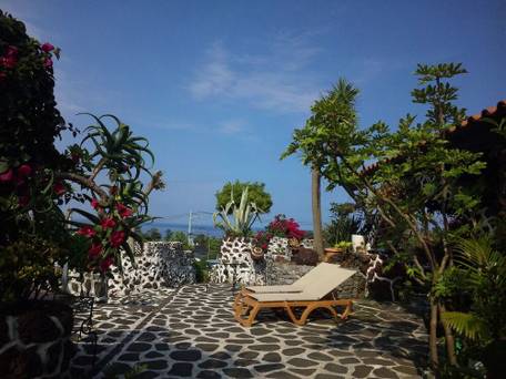 天然温泉付き海の見える宿 J-Garden（ジェイガーデン） / 3