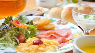 食事・飲み物 / 8