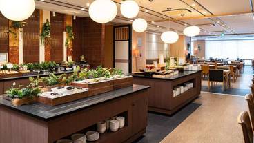 朝食スペース / 10