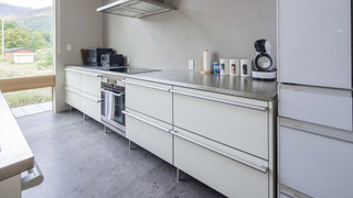 ラグジュアリー シャレー 5 ベッドルーム キッチン マウンテンビュー