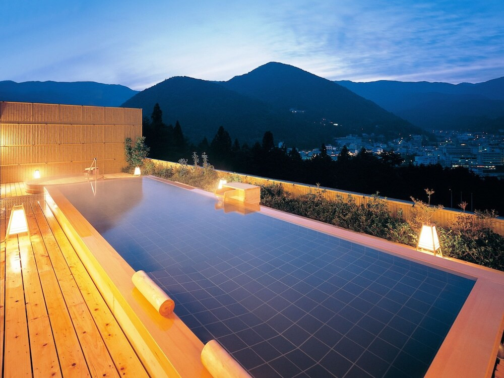 夏季は宿泊者無料のガーデンプール!大人も子供も大満足なホテル4269647