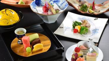 食事・飲み物 / 2