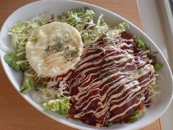 「プロペラ・カフェ」 料理 622806 ロコモコ丼　大盛り