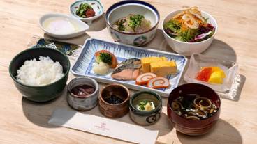 和食の朝食① / 7