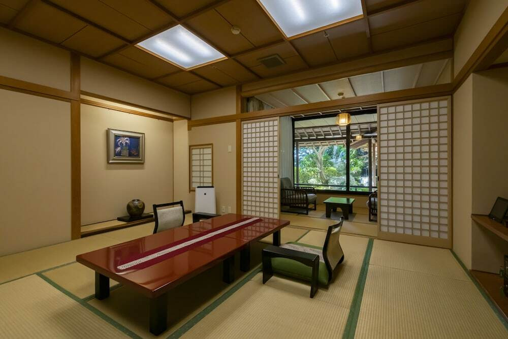 別館「清龍」特別室一例／和室