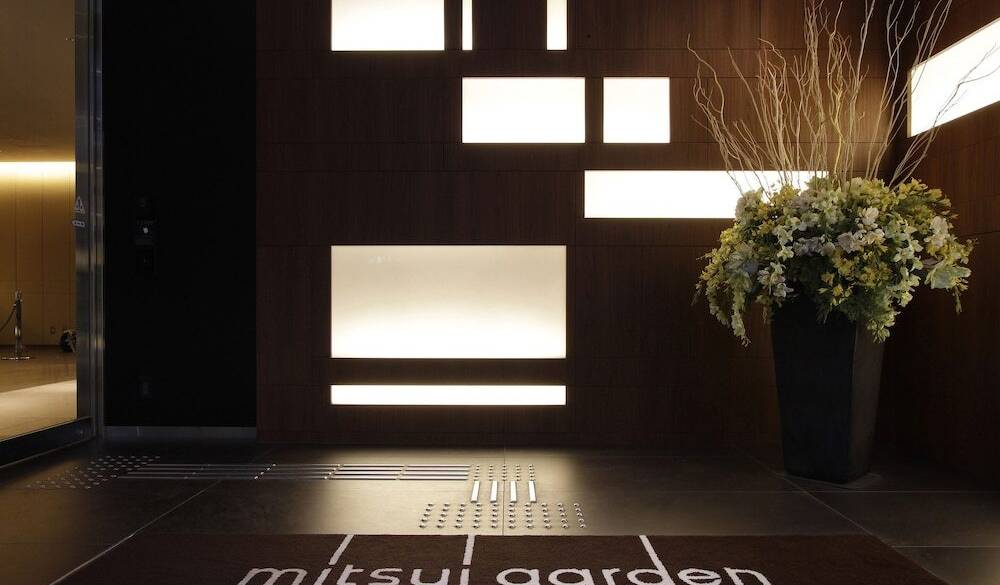 エントランス / 3