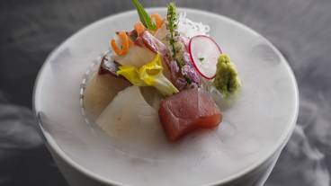 食事・飲み物 / 12