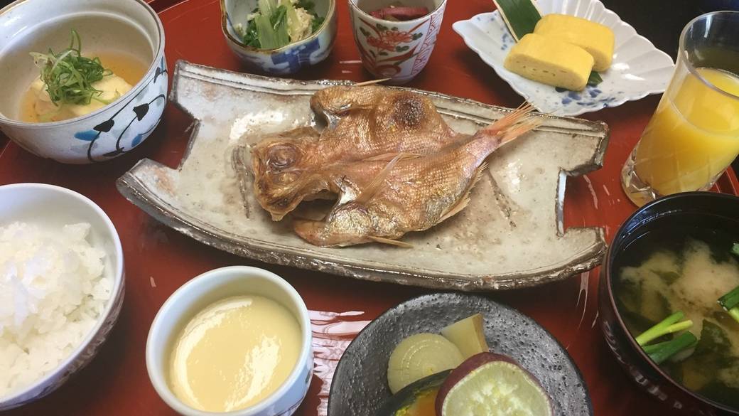 心もお腹も満たされる
ヘルシーな和朝食 / 1