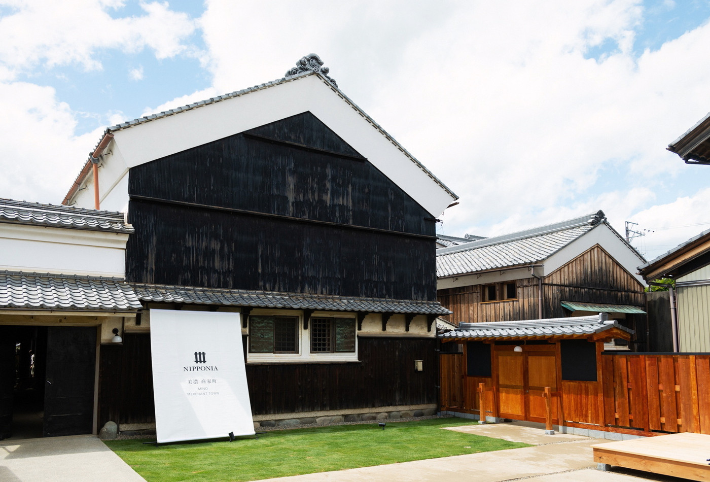 5.美濃和紙を使った部屋に心弾む宿「NIPPONIA 美濃商家町」3484721