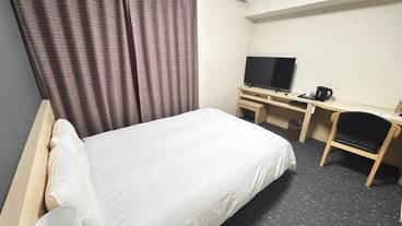 客室 / 5