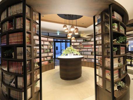 クインテッサホテル福岡天神 Comic＆Books / 2