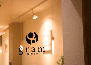 「カフェ＆パンケーキ gram アメリカ村店」 外観 84557697 