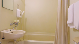 和室3名利用 共用バスルーム