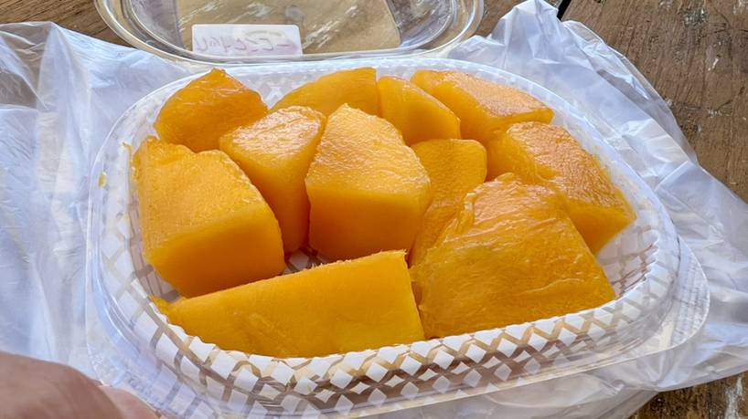 夏に食べられるマンゴー / 3