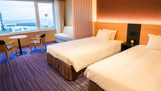 高層階／海側 ファミリールーム 禁煙