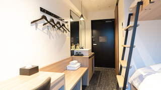 ツインルーム(二段ベッド·専用シャワー&トイレ付)