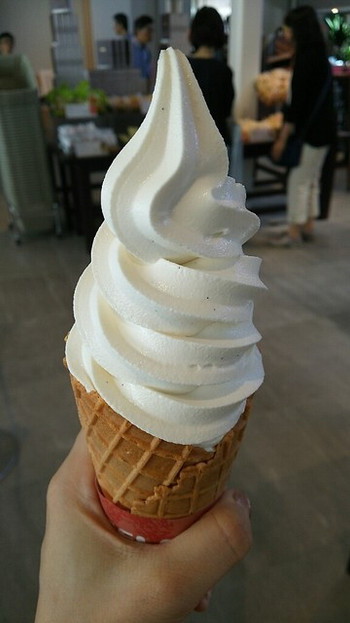 「北菓楼 札幌本館」料理 1148734 巻き方上手ですね～(*≧∀≦*)