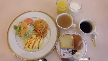 食事・飲み物 / 2