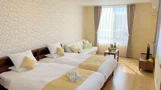 ツインルーム (エキストラベッド付)