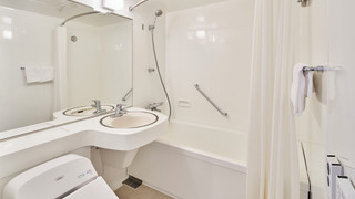 コンフォート トリプルルーム 禁煙