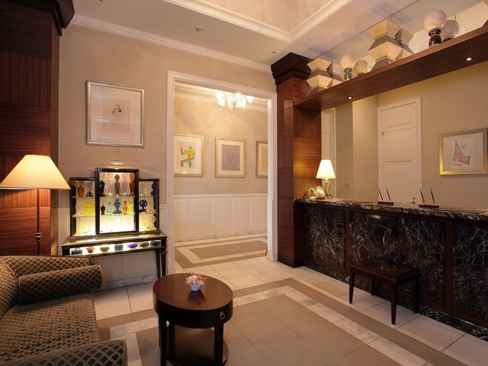 パフュームが彩る大人の空間3395565