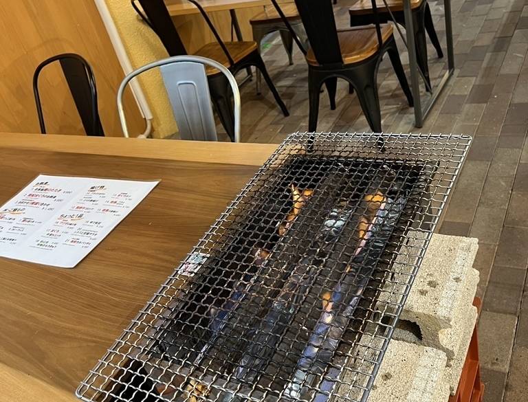 すさみ夜市のテーブル / 3