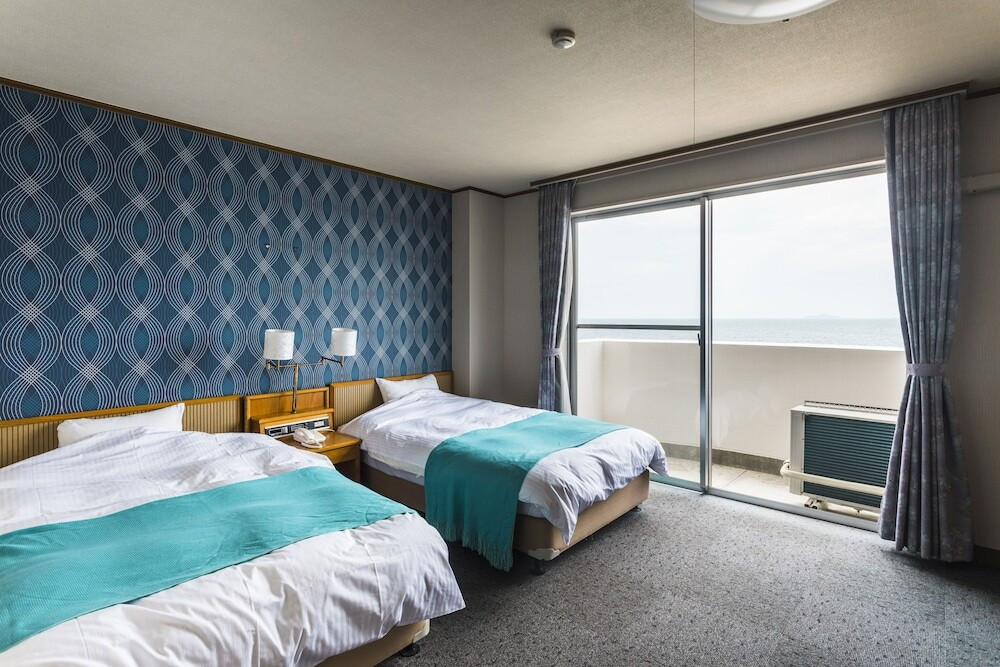 潮風を感じ、波音を感じ、海の美しさを体感できる宿3410906