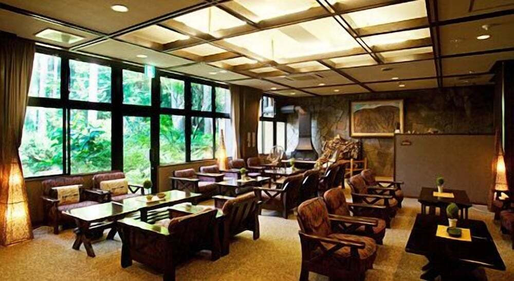 ロビーラウンジ