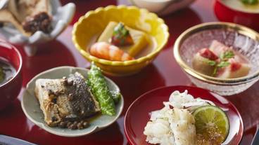 食事・飲み物 / 38