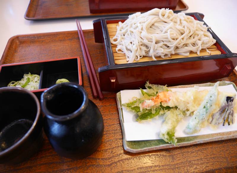 観音亭 手打ちそばと天ぷら / 2