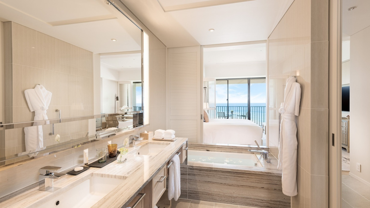 ハワイの高級リゾートホテルのラグジュアリースパを沖縄で3931107