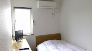 ルーム セミダブルベッド 1 台 禁煙