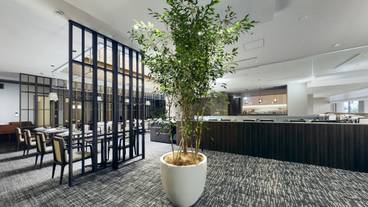 【ザ ダイニング】店内③ / 4