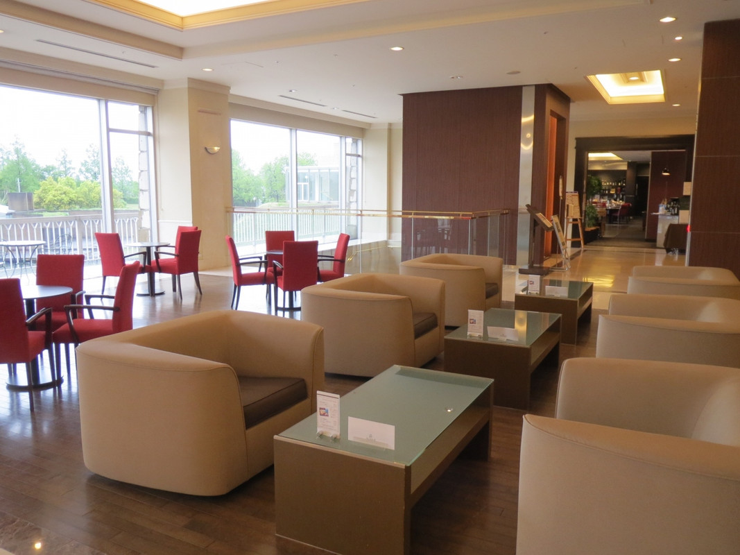 ラウンジ　外の景色がいい