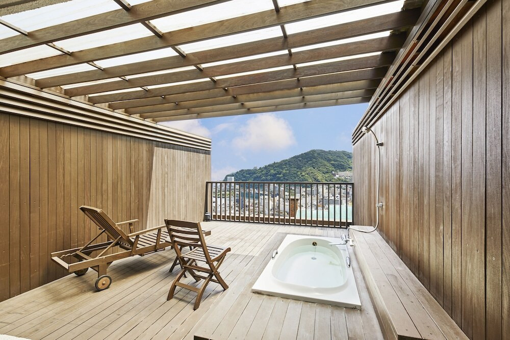 海外リゾート気分で過ごせるラグジュアリーホテル4036367