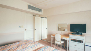 コネクティングルーム 5名以上の場合エクストラベッド付 (禁煙)